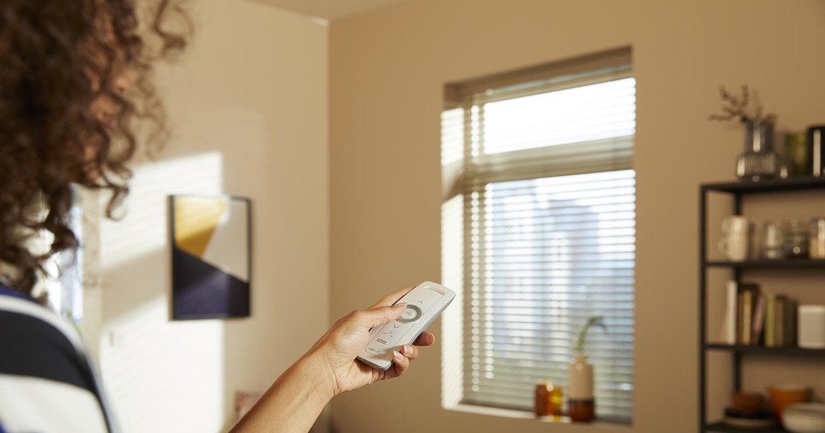 Curtains Electric curtain tracks from Somfy