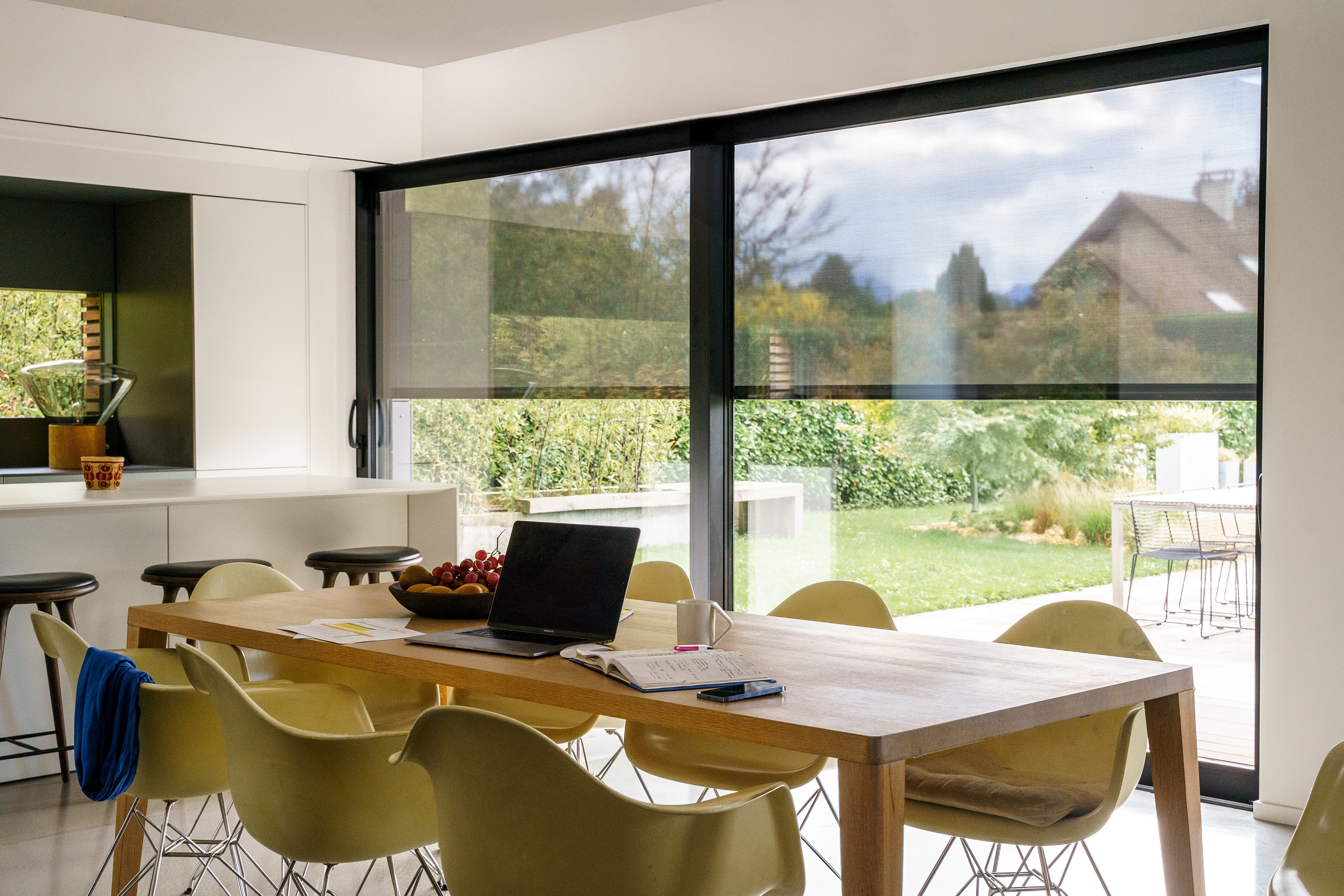 Solar-powered outdoor roller blinds for smart sun protection